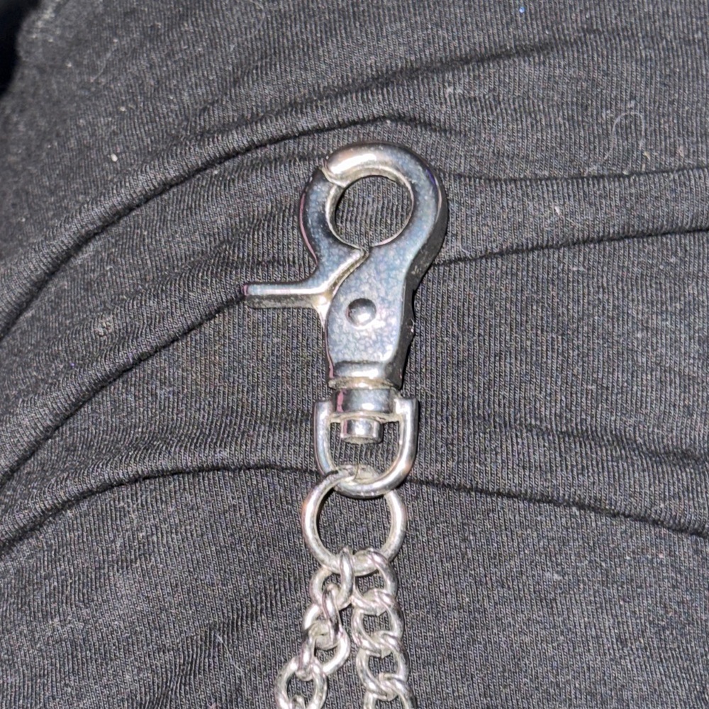 Nichole Miller Locket & Key Chain!!! - Picture 3 of 6